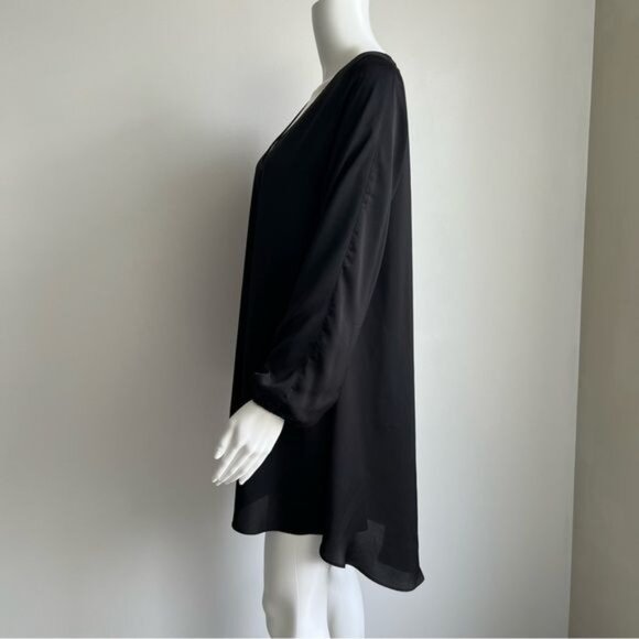 Lovers + Friends Long Sleeve V Neck Dress in Black - M - Picture 3 of 12